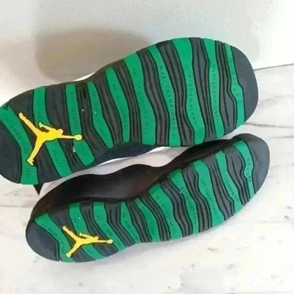 Nike Air Jordan 10 White Ans Green Retro Seattle Shoe 5.5Y 7W - Picture 14 of 16